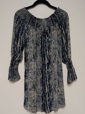 Abbeline Navy and Ivory Long-Sleeve Printed Peasant Dress